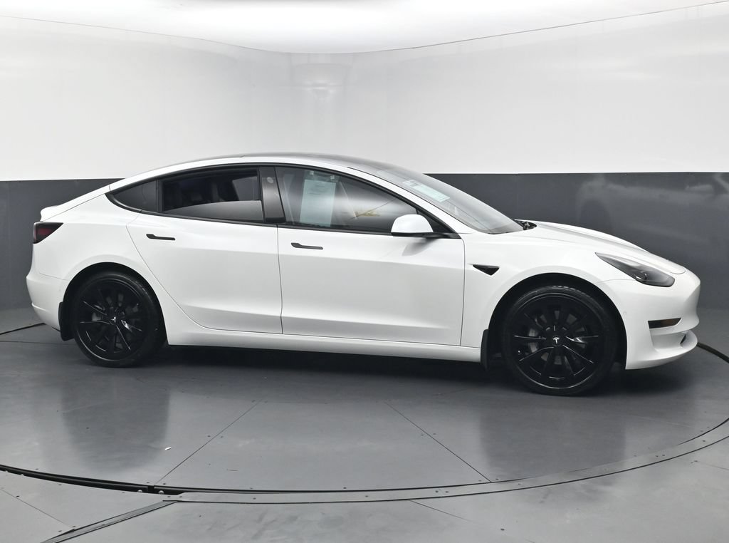 Used 2022 Tesla Model 3 RWD image 6