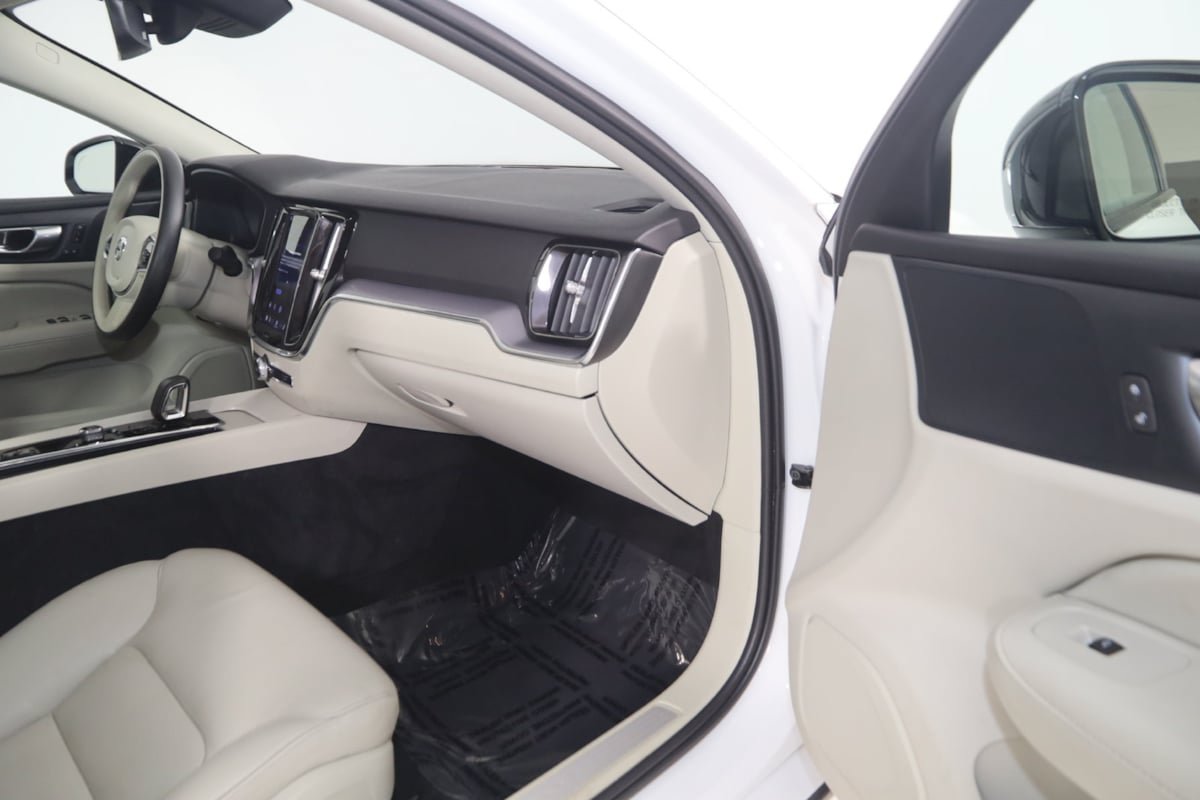 Used 2024 Volvo S60 B5 Core w/ Climate Package FWD image 37