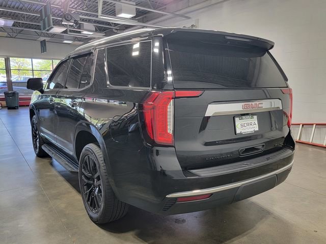 Used 2023 GMC Yukon SLT w/ SLT Luxury Package AWD/4WD image 7