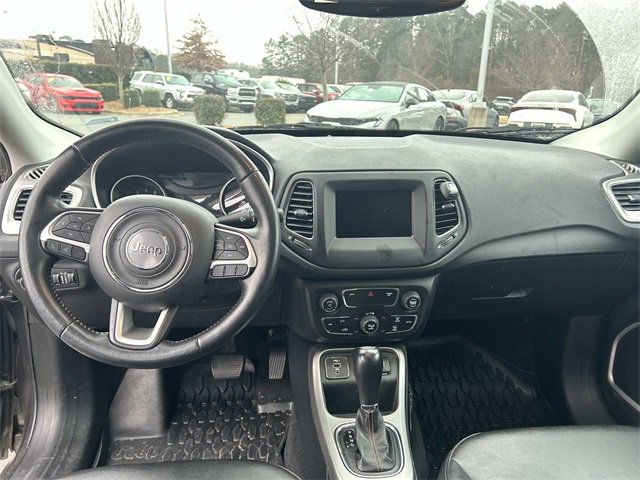 Used 2019 Jeep Compass Latitude w/ Popular Equipment Group image 5