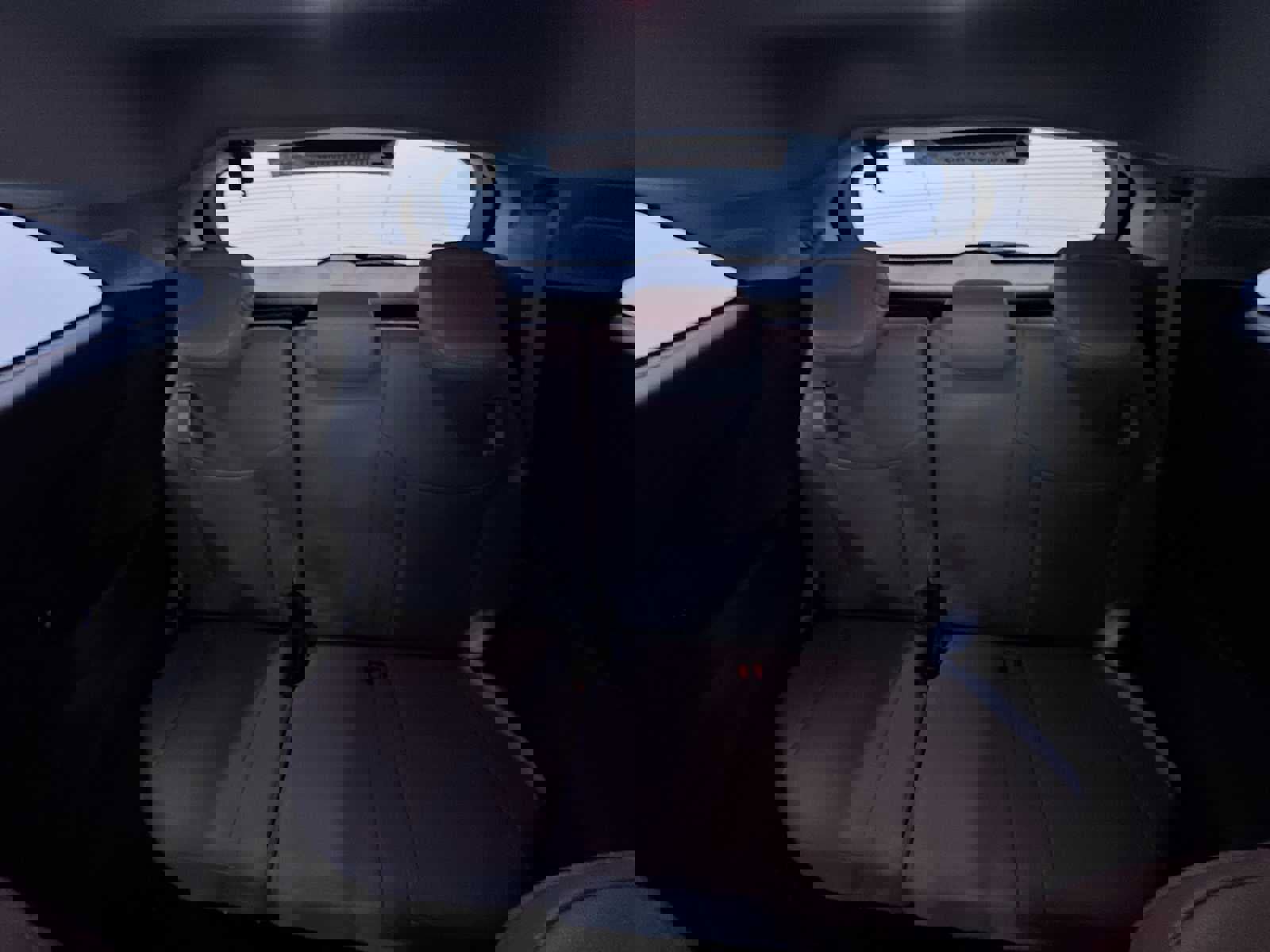 Used 2025 Toyota Sienna XLE w/ XLE Plus Package image 39