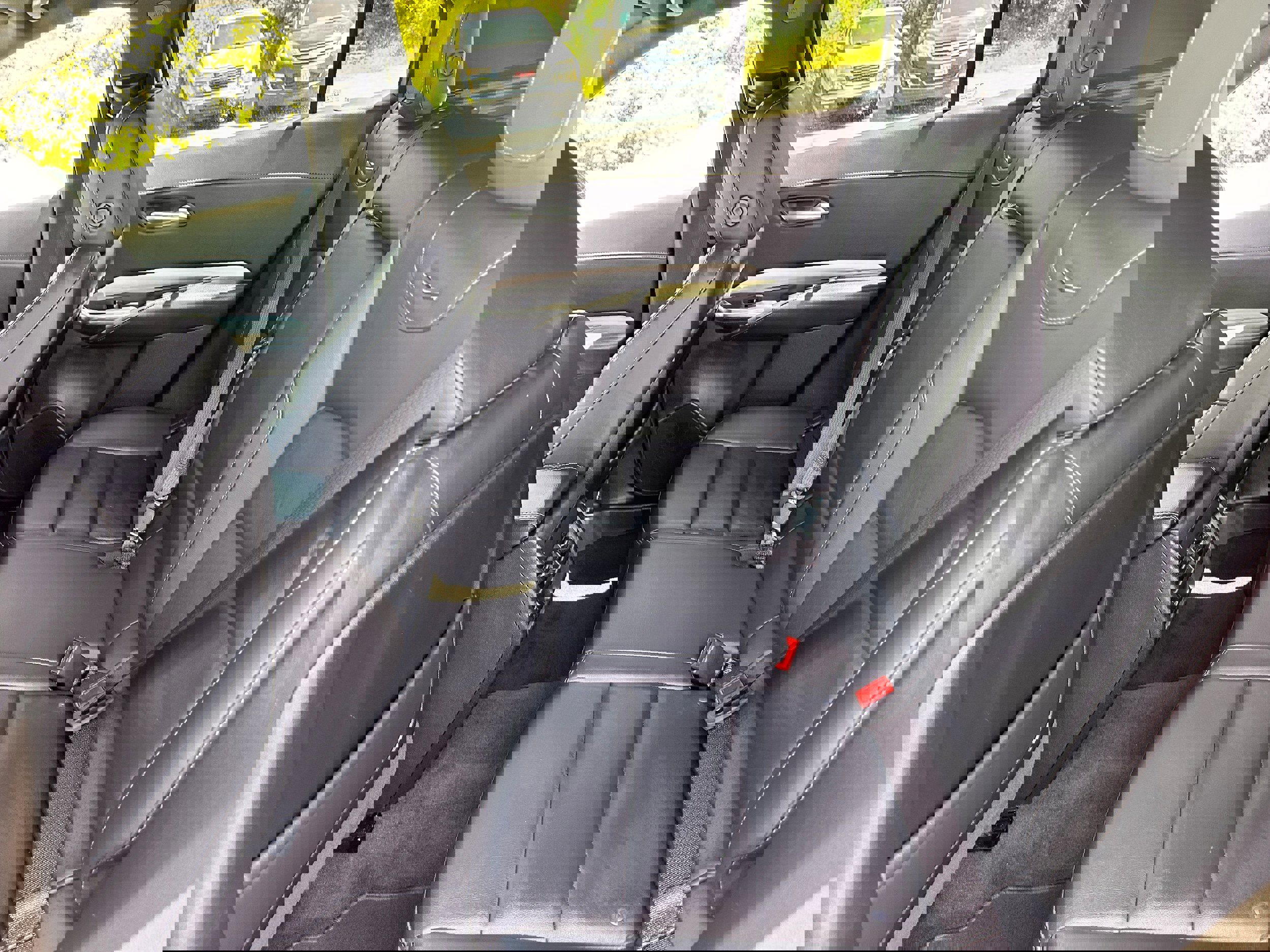 Used 2023 Cadillac XT4 Premium Luxury image 9