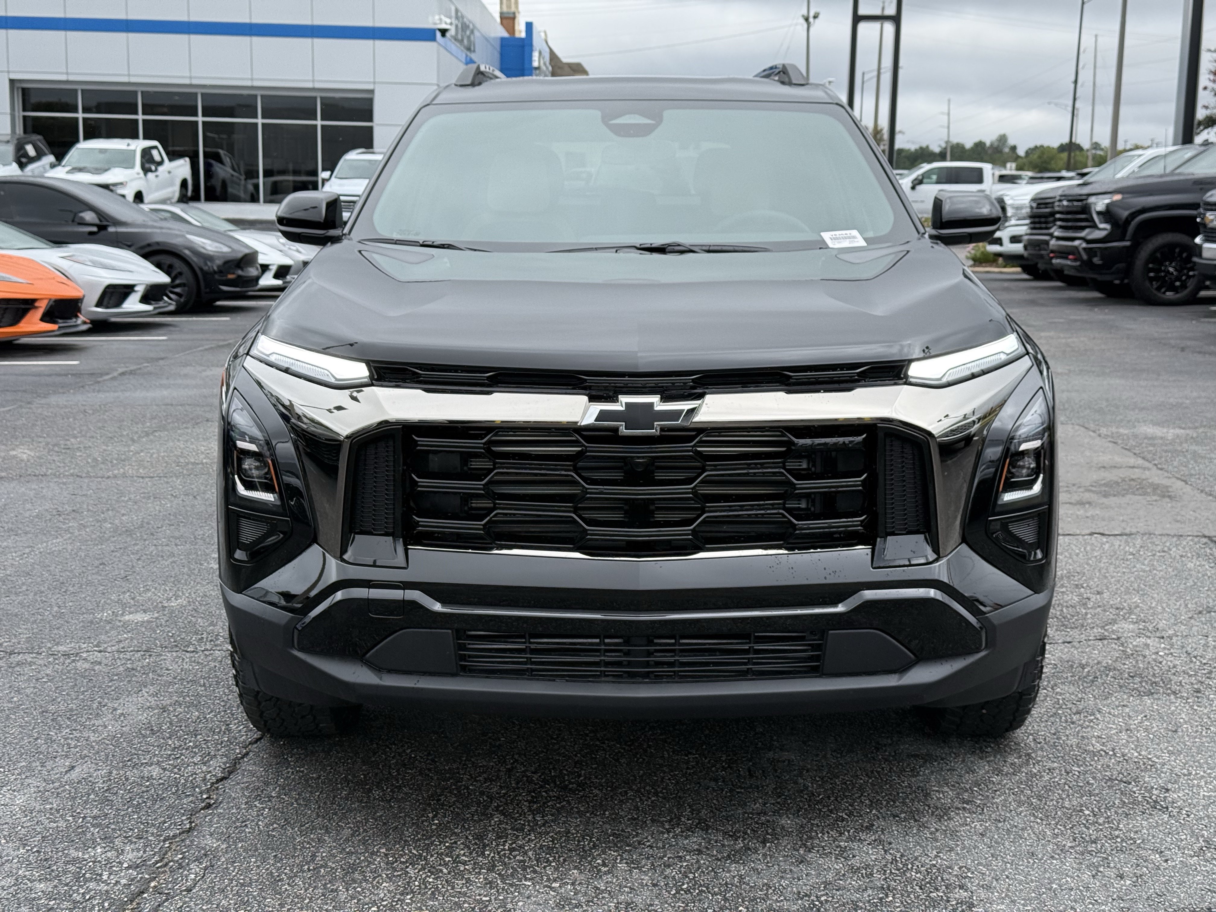 New 2027 Chevrolet Equinox ACTIV w/ LPO, Floor Liner Package FWD image 3