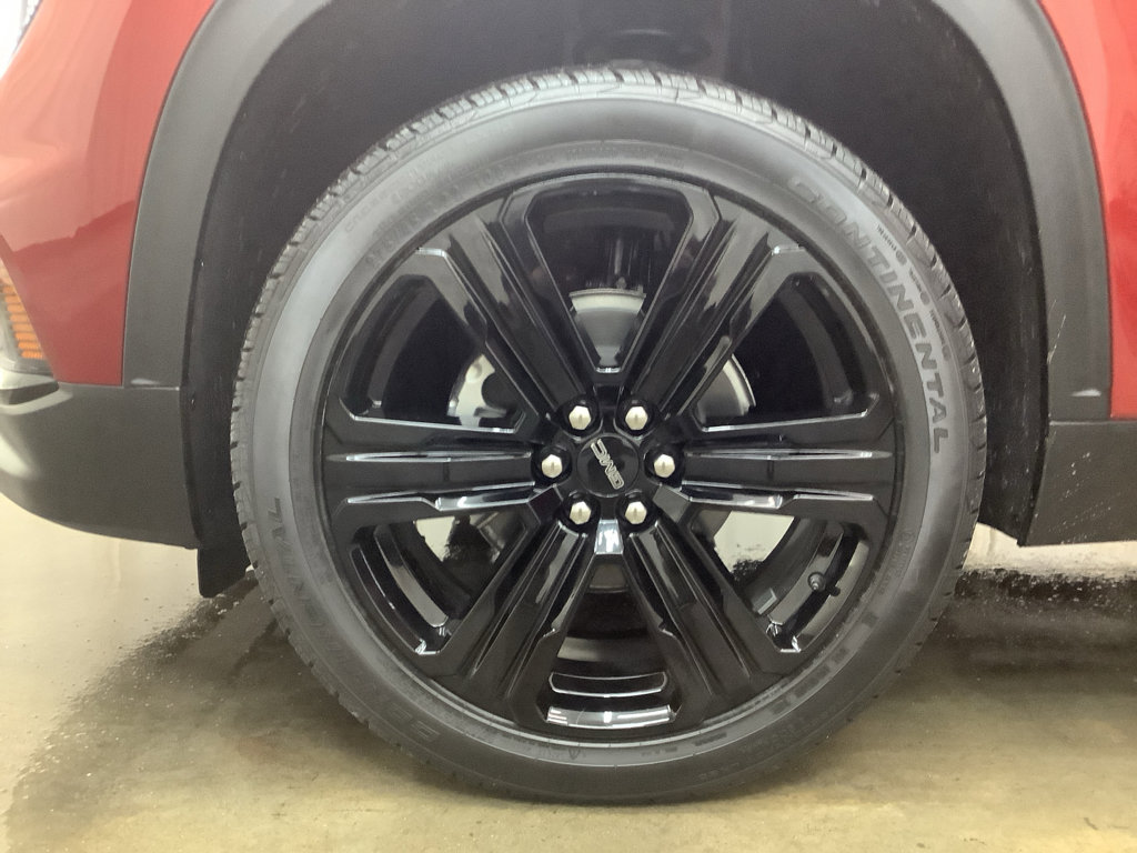 New 2026 GMC Acadia Elevation w/ Black Edition AWD/4WD image 27