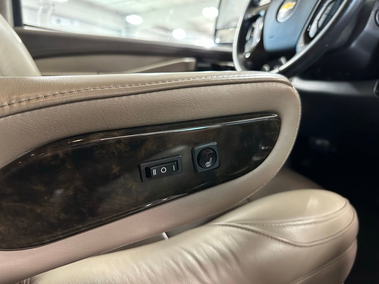 Used 2021 Chevrolet Express 2500 LS w/ Enhanced Convenience Package image 29