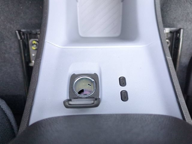 New 2027 Chevrolet Bolt LT w/ Comfort Package FWD image 22