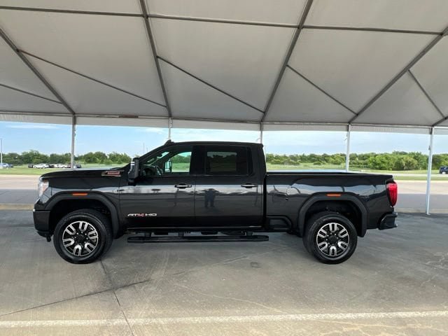 Used 2020 GMC Sierra 3500 AT4 w/ AT4 Premium Package AWD/4WD image 3