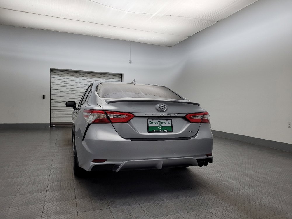 Used 2020 Toyota Camry SE image 6