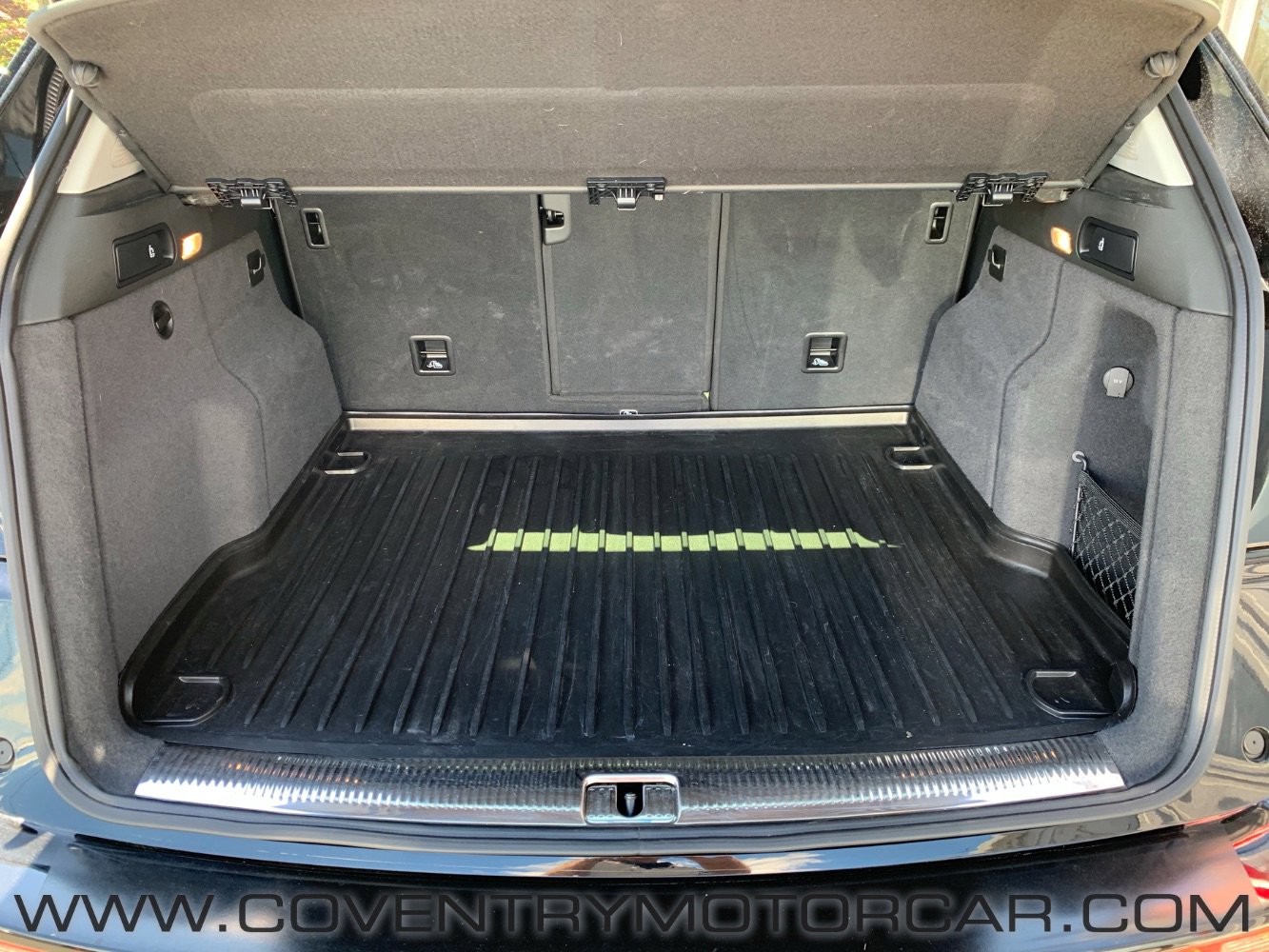 Used 2017 Audi Q5 2.0T Premium Plus w/ Technology Package image 18