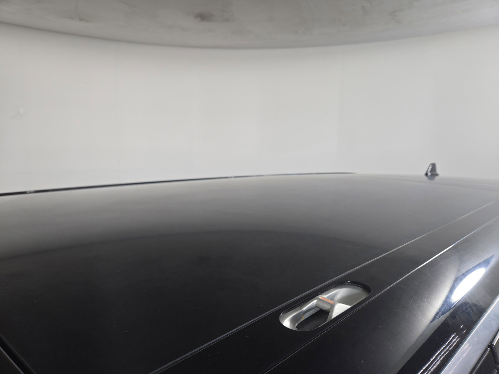 Used 2022 Rivian R1S Launch Edition image 13