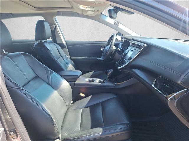 Used 2018 Toyota Avalon Touring w/ All Weather Liner Package FWD image 17