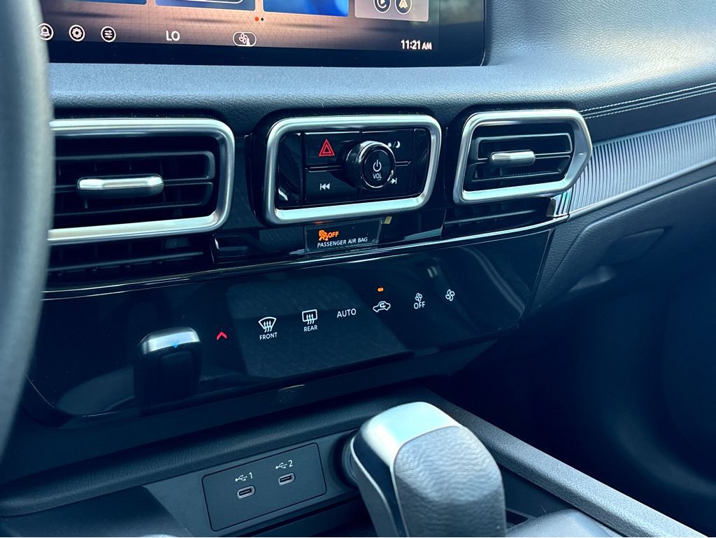 New 2026 Nissan Sentra SV w/ SV Convenience Package FWD image 9