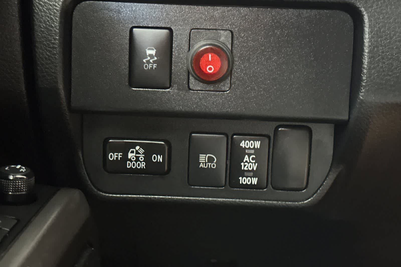 Used 2021 Toyota Tacoma SR5 w/ Trail Edition AWD/4WD image 30