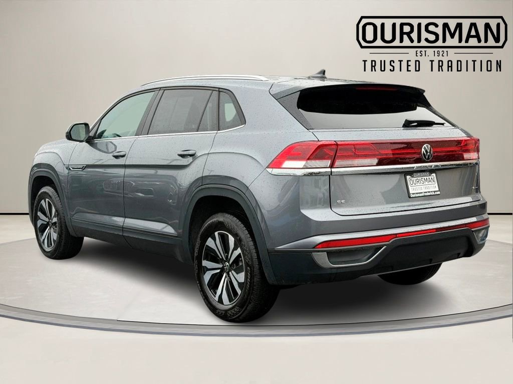 Used 2024 Volkswagen Atlas Cross Sport SE image 10