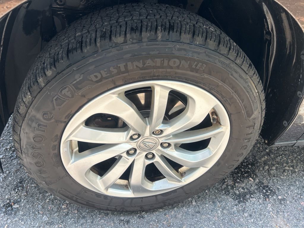 Used 2017 Acura RDX AWD image 2