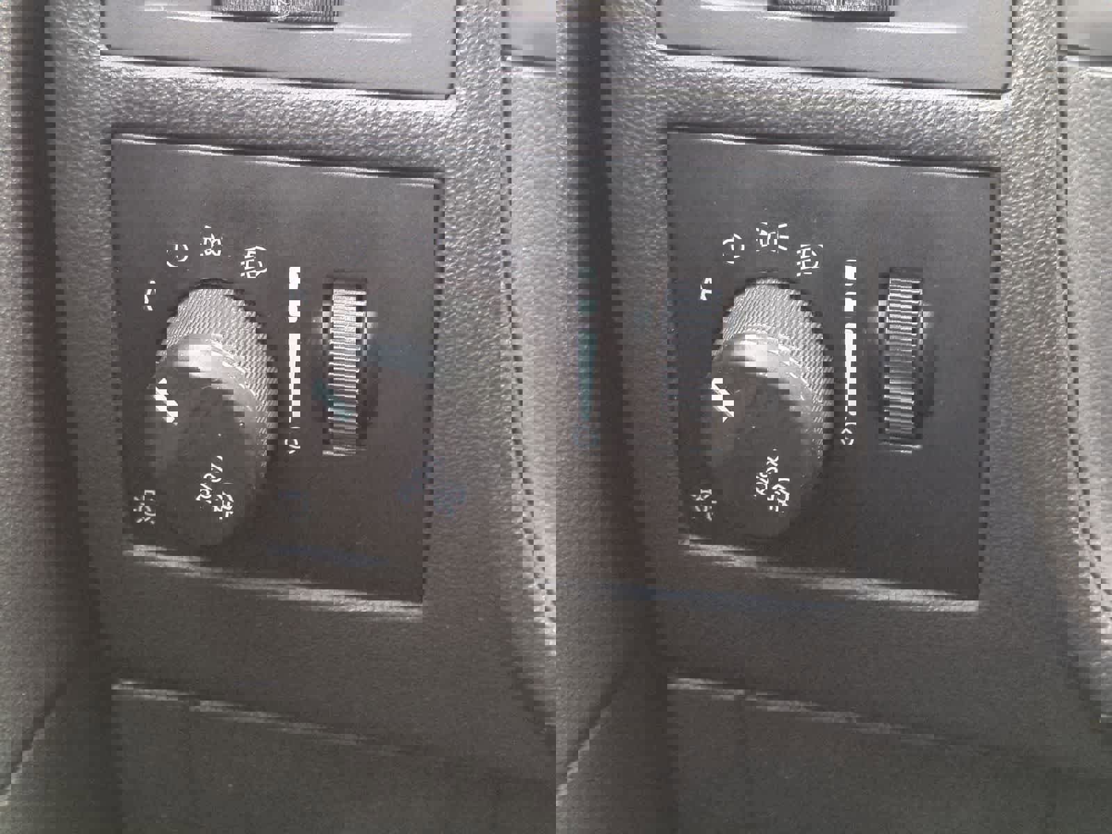 Used 2009 Dodge Challenger R/T image 27