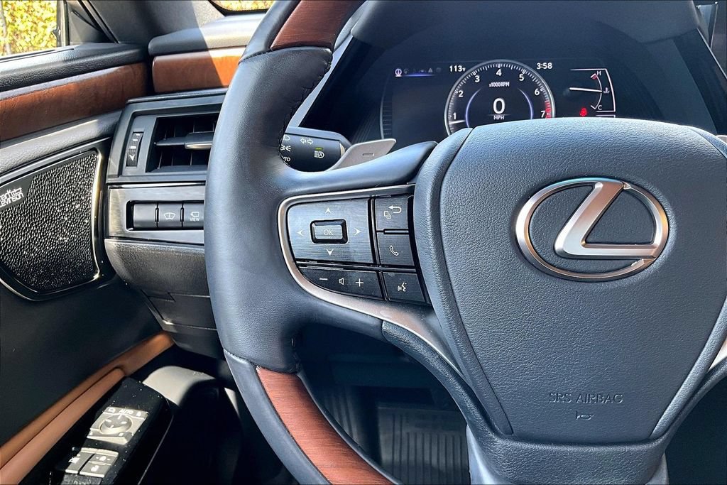 Used 2024 Lexus ES 350 Ultra Luxury w/ Accessory Package (Z2) FWD image 26