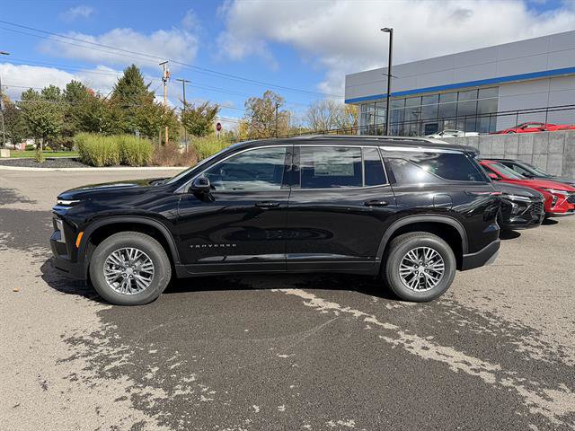 New 2027 Chevrolet Traverse LT w/ Driver Confidence Package AWD/4WD image 2