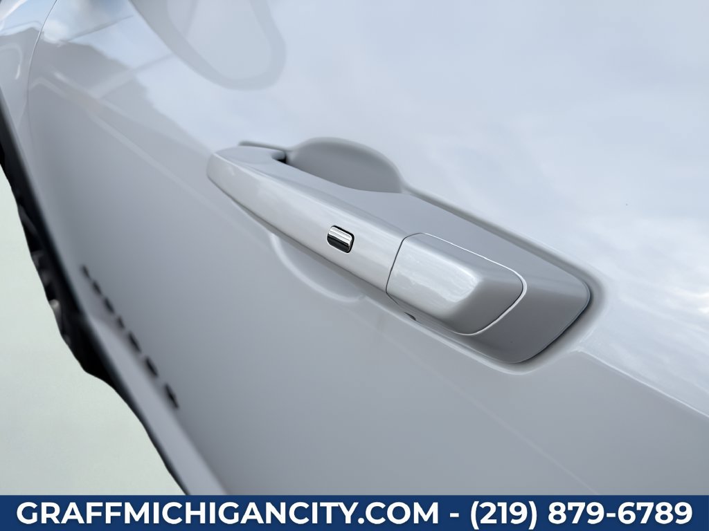 New 2027 Chevrolet Equinox RS AWD/4WD image 39