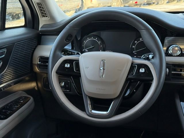 Used 2022 Lincoln Corsair FWD image 7