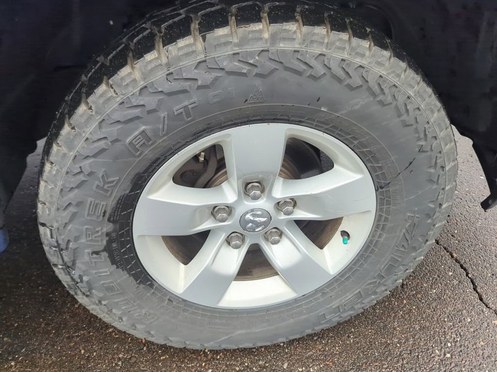 Used 2014 RAM 1500 Outdoorsman image 7