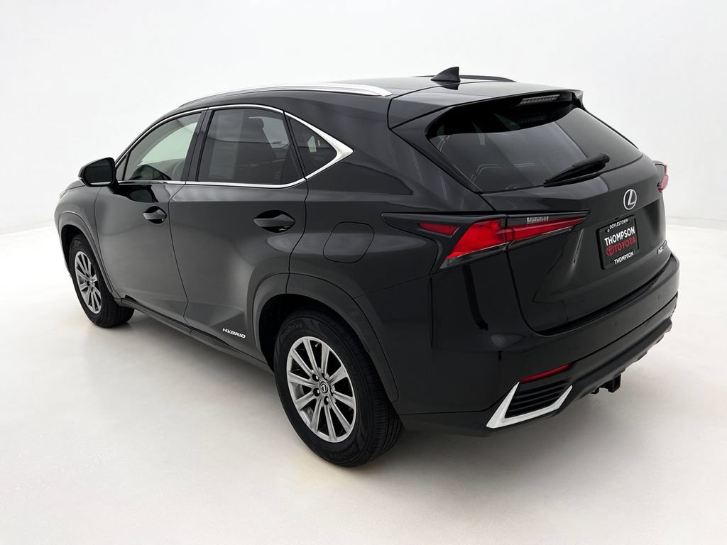 Used 2018 Lexus NX 300h AWD w/ Comfort Package image 9