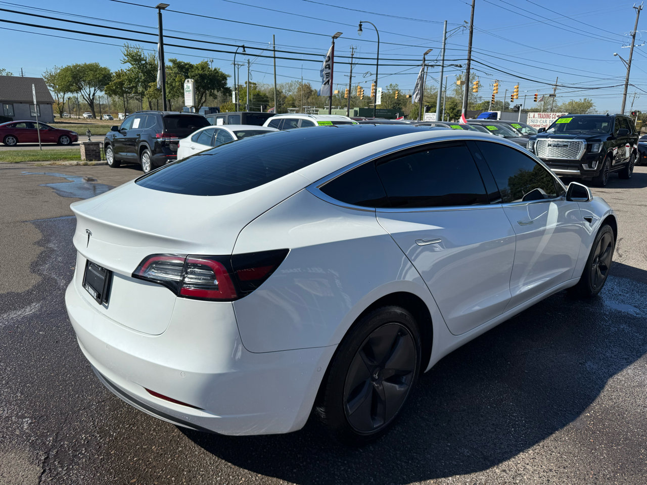 Used 2019 Tesla Model 3 Standard Range Plus image 6