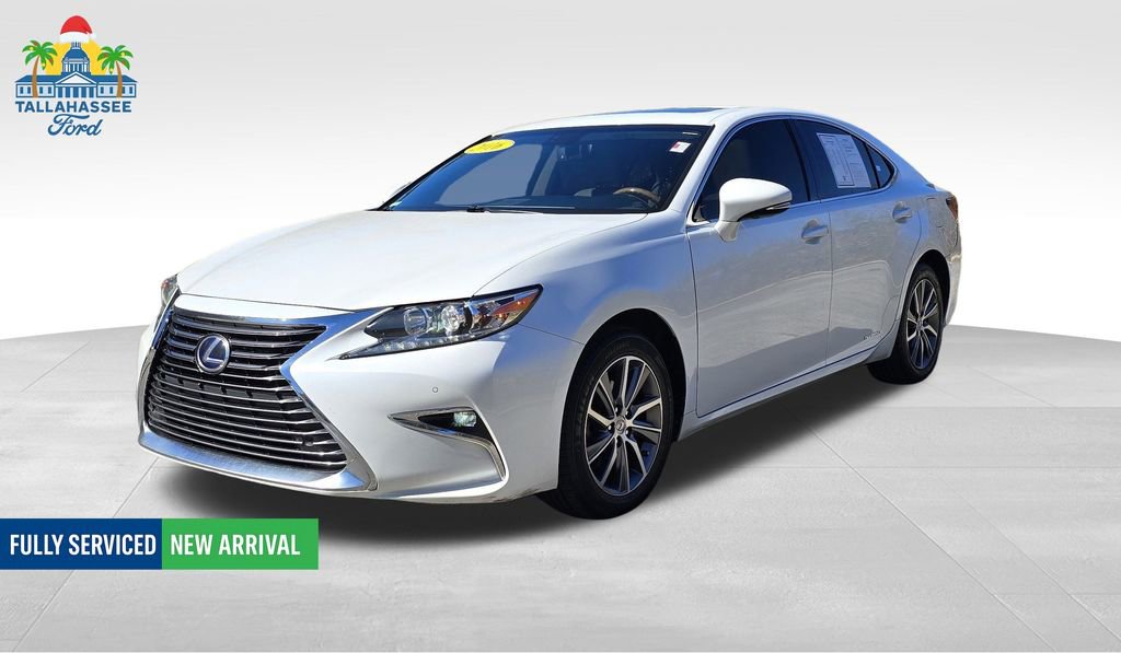 Used 2016 Lexus ES 300h image 1