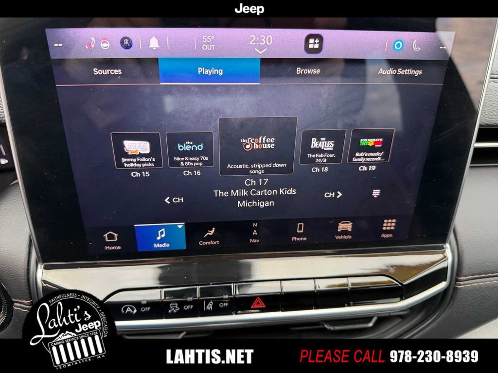 Certified 2022 Jeep Compass Limited w/ (RED) Package image 38