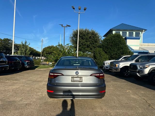 Used 2019 Volkswagen Jetta SE FWD image 6