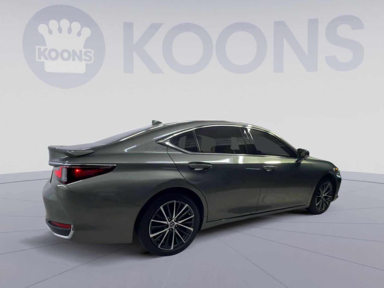 Used 2024 Lexus ES 300h w/ Premium Package FWD image 11