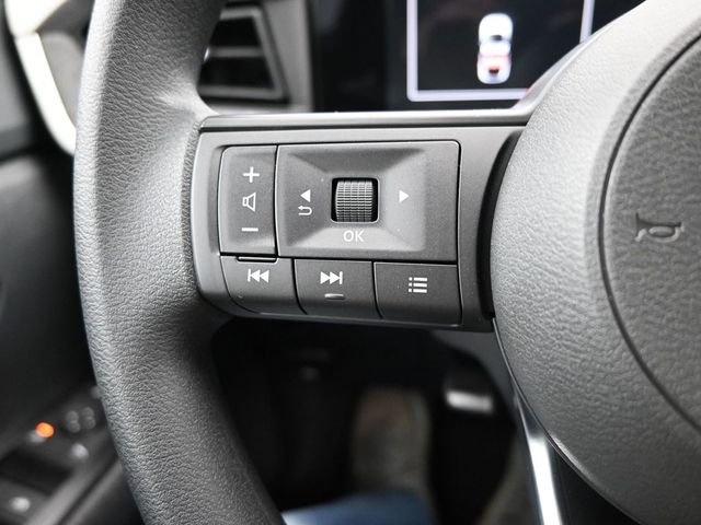 Certified 2025 Nissan Kicks SV w/ Illumination Package AWD/4WD image 22