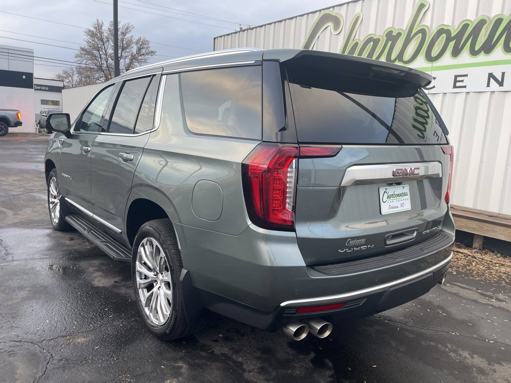 Used 2023 GMC Yukon Denali image 3