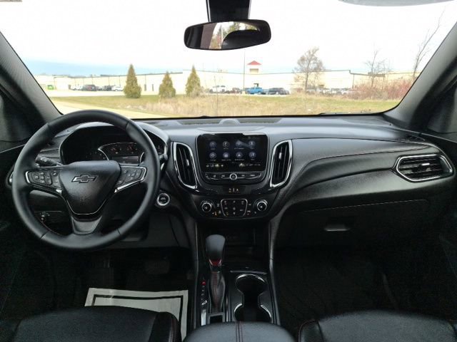 Used 2024 Chevrolet Equinox RS w/ RS Leather Package AWD/4WD image 39