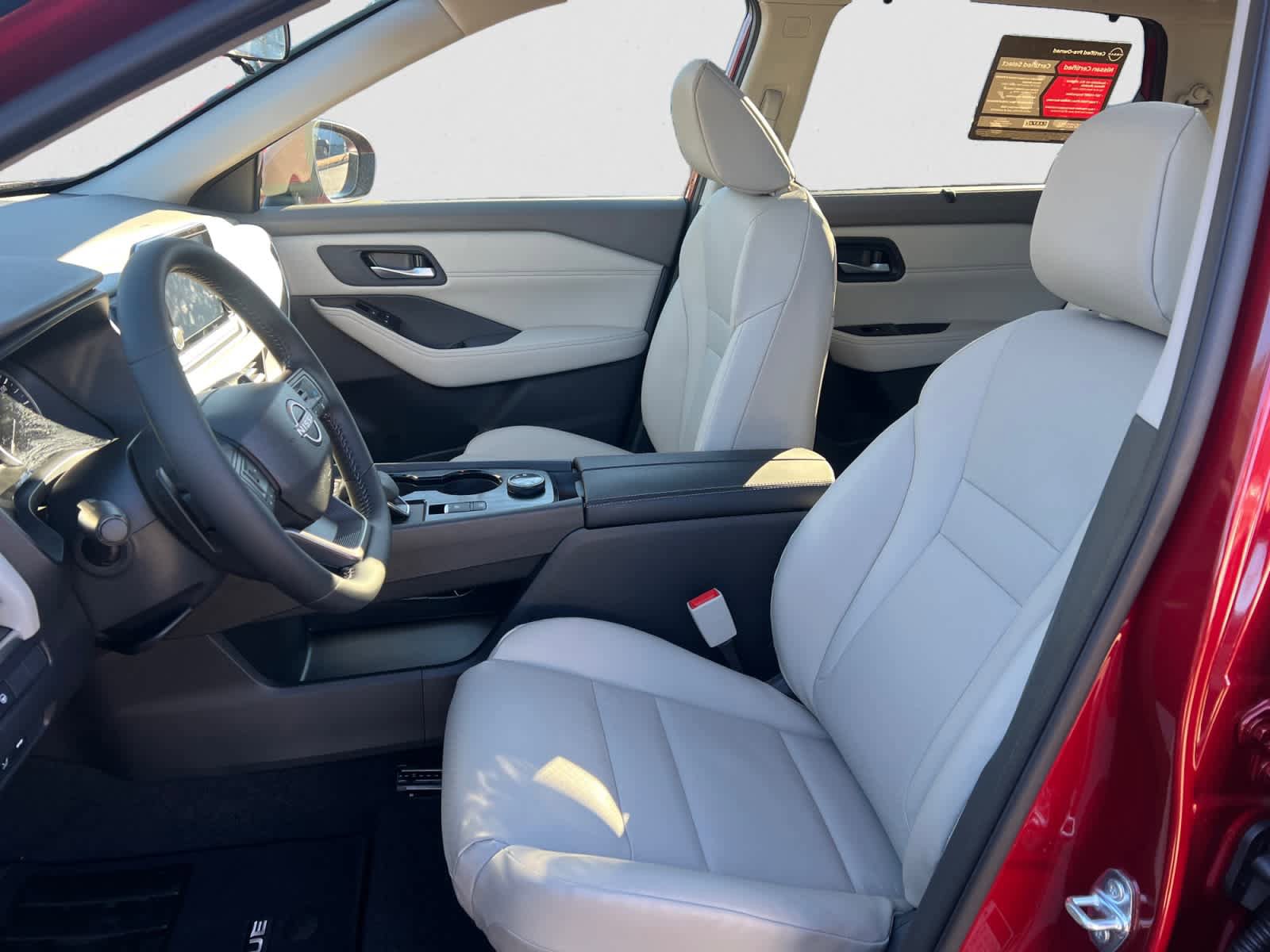 Certified 2026 Nissan Rogue SV w/ SV Premium Package image 16