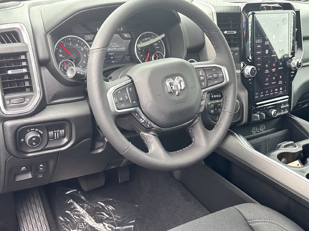 New 2026 RAM 1500 Big Horn AWD/4WD image 16