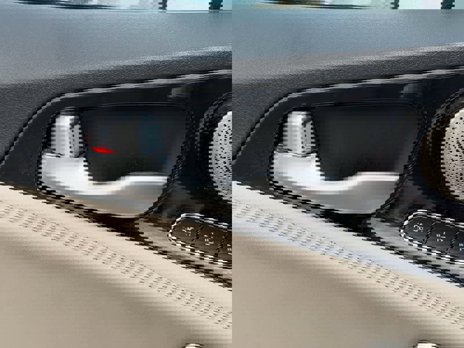 Used 2019 Kia Stinger Premium image 17