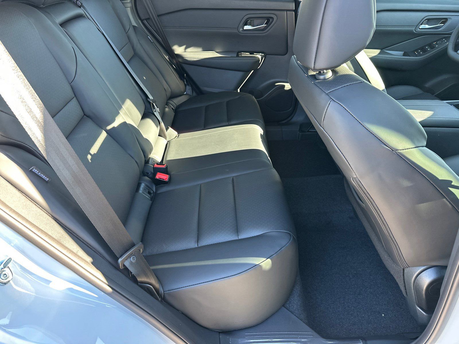 New 2026 Nissan Rogue SV FWD image 15