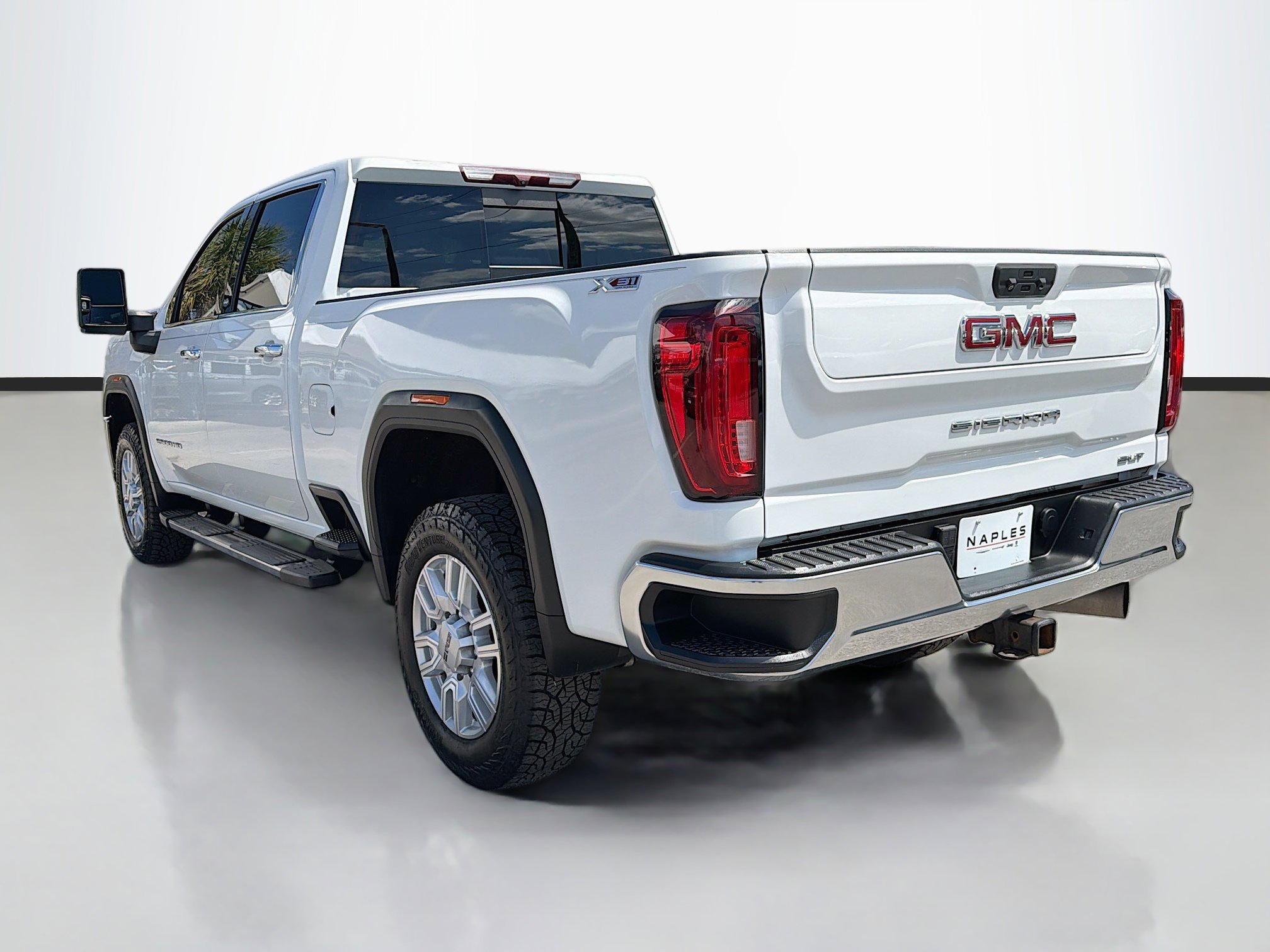 Used 2022 GMC Sierra 2500 SLT image 5