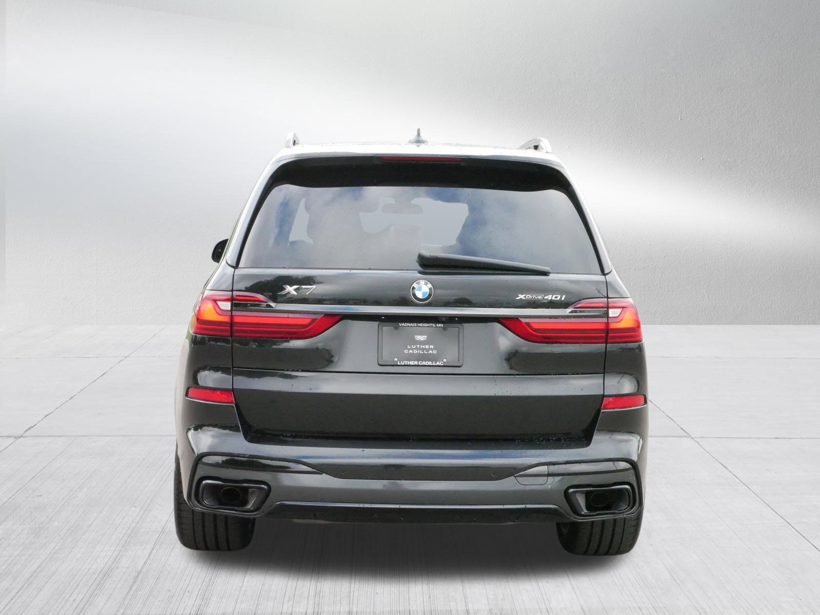 Used 2022 BMW X7 xDrive40i w/ M Sport Package image 6