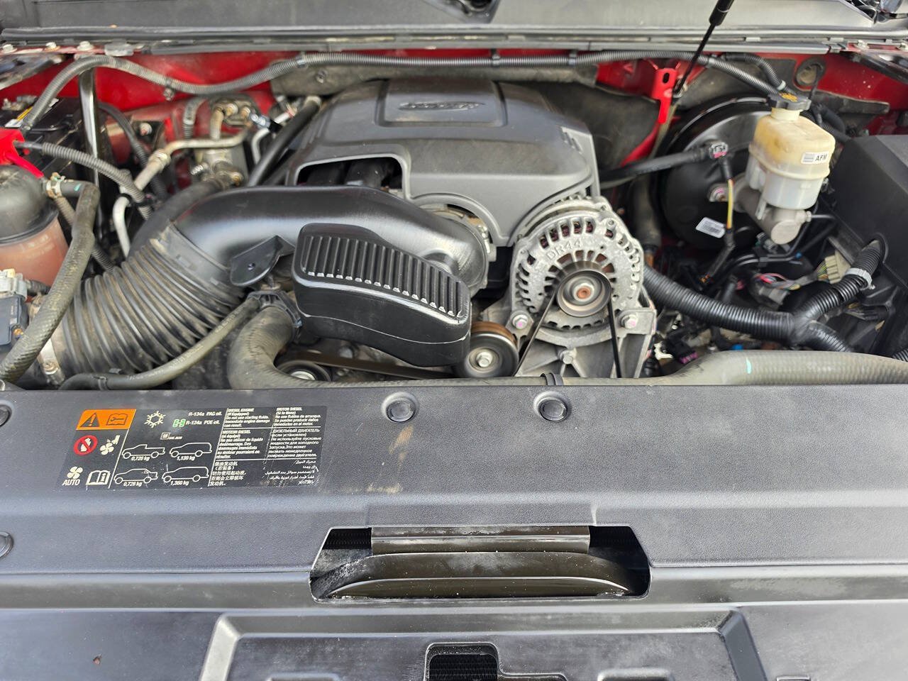 Used 2014 GMC Yukon Denali RWD image 47