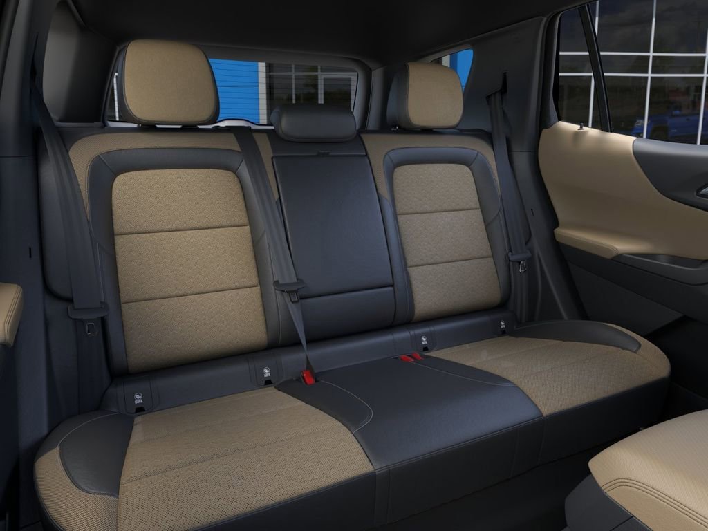 New 2026 Chevrolet Equinox ACTIV AWD/4WD image 17