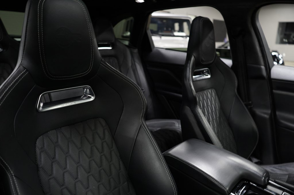 Used 2019 Jaguar F-PACE SVR AWD/4WD image 29
