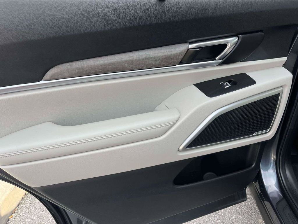 Used 2022 Kia Telluride EX image 6