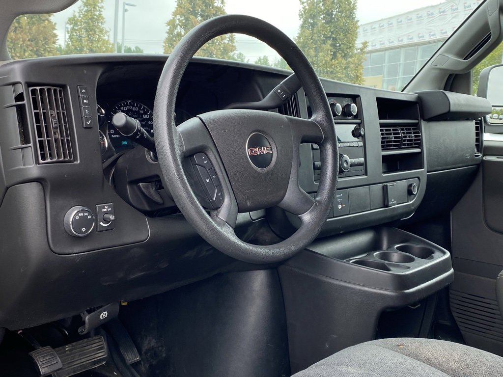Used 2020 GMC Savana 2500 w/ Driver Convenience Package image 9