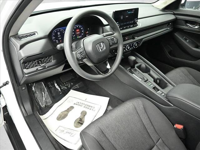 Used 2023 Honda Accord EX image 8