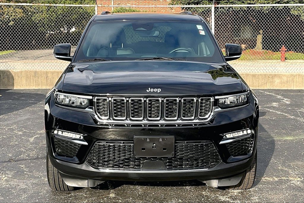 Used 2024 Jeep Grand Cherokee Limited 4xe AWD/4WD image 2