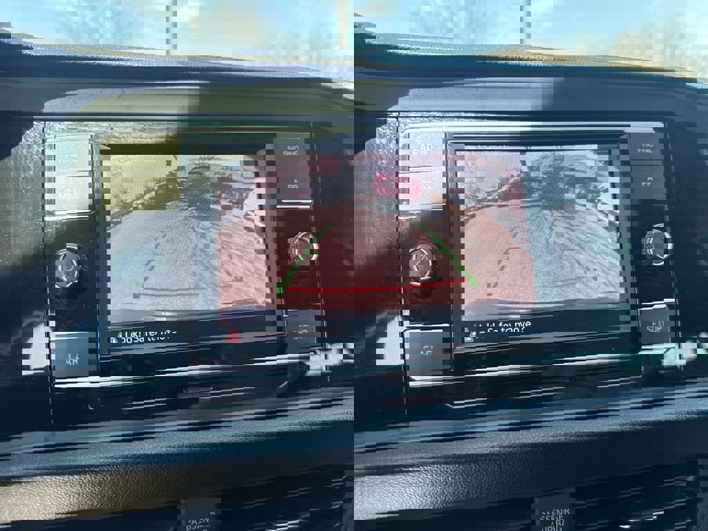 Used 2019 Volkswagen Jetta SE image 17