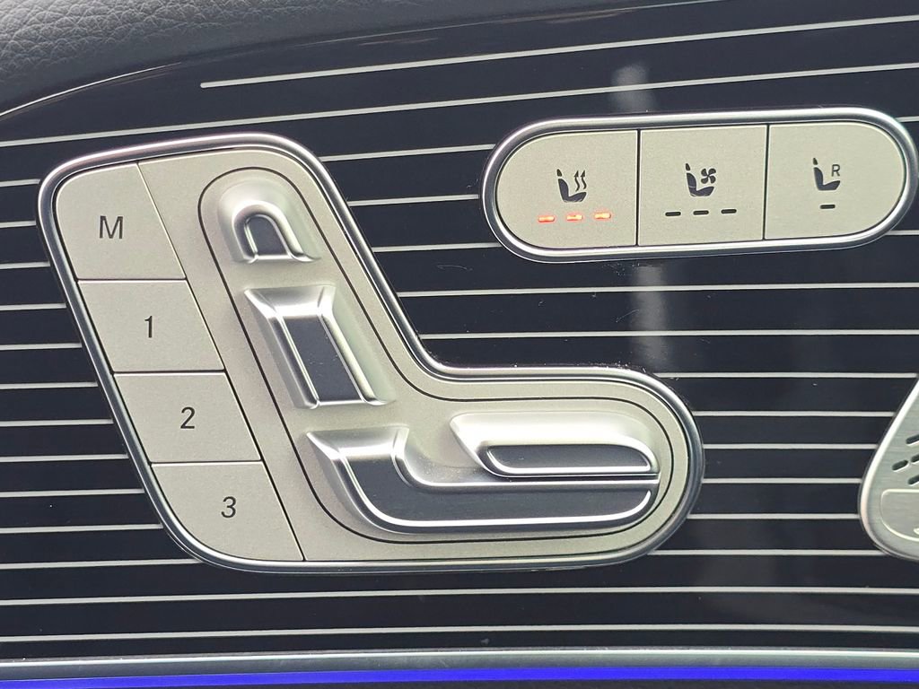 Certified 2024 Mercedes-Benz GLS 580 4MATIC image 6