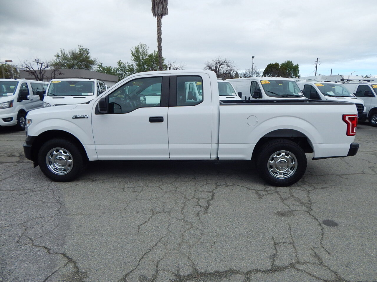 Used 2017 Ford F150 XL w/ XL Power Equipment Group image 5